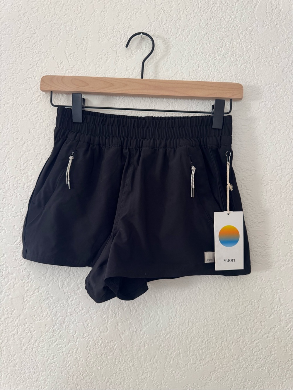 Vuori Black Women's Dash Short